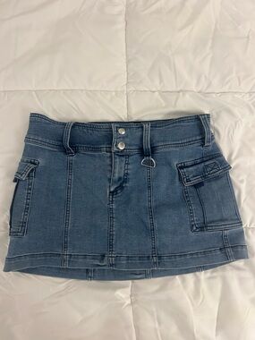 Urban Outfitters Light Blue Denim Mini Skirt with Cargo Pockets